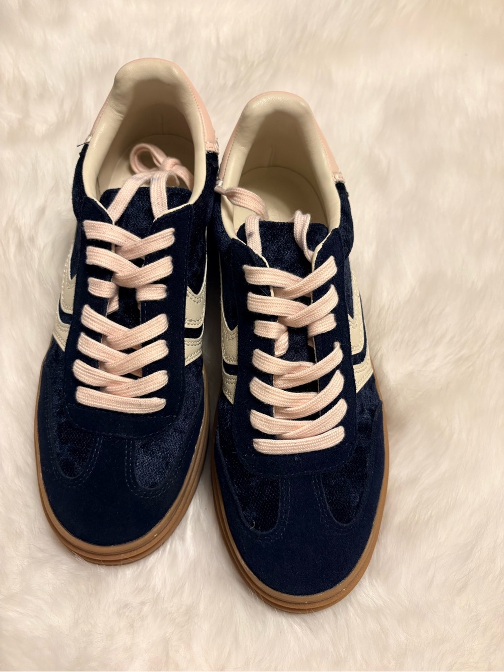 Steve Madden Navy Suede Sneakers with Cream Interior and Light Pink Laces